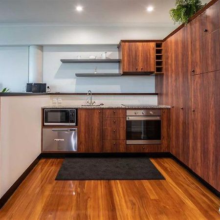 Great Views, 1 Bedroom Apartment On The Waterfront Auckland Exterior photo